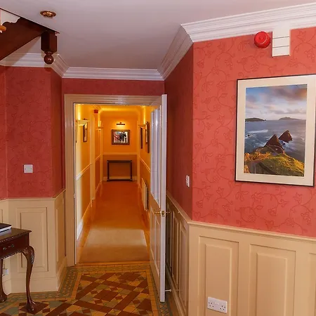 Tower View 3* Dingle